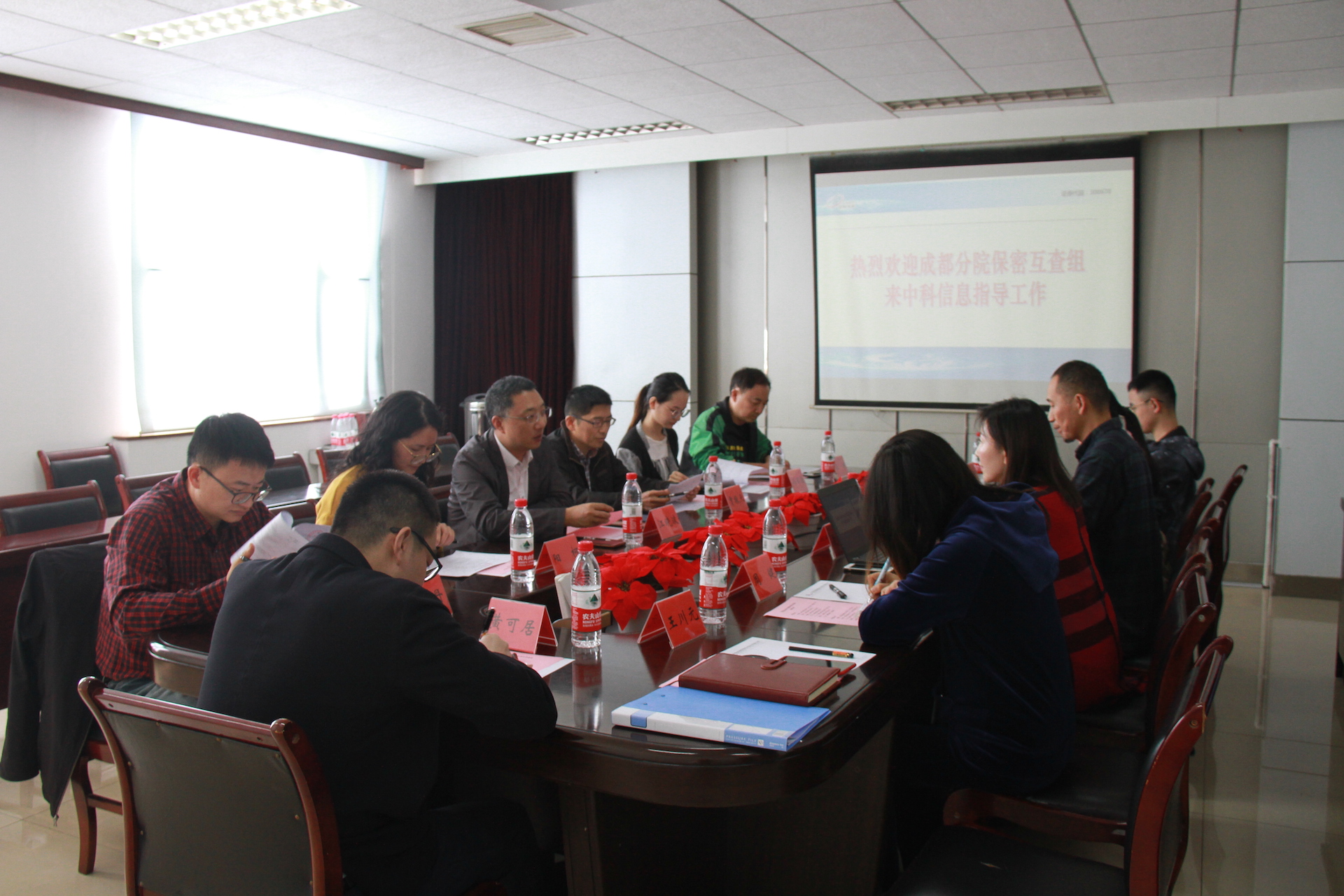 1626766078295056.jpg 18102705pgay.jpg